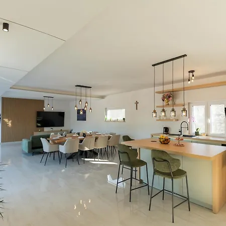 New 2025 - Forest Dream With Private Pool Villa *